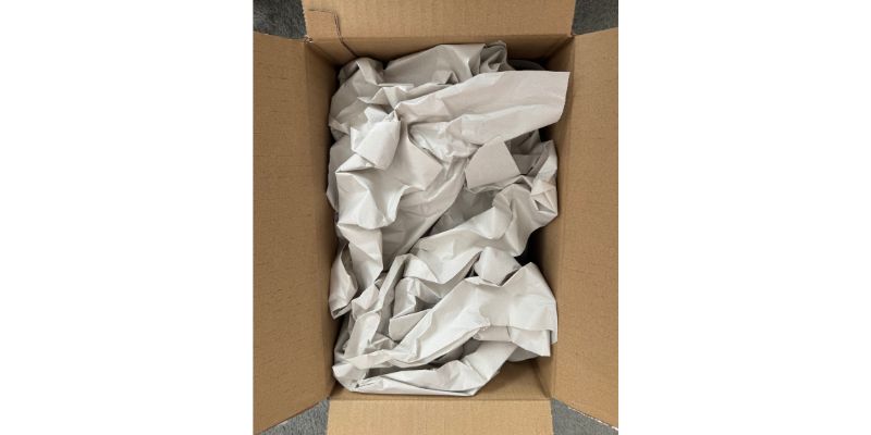 ipadが入った段ボール